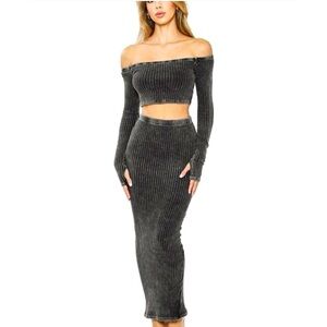 **MUST GO!** PICANTE 2pc Set By Em Glow Collective